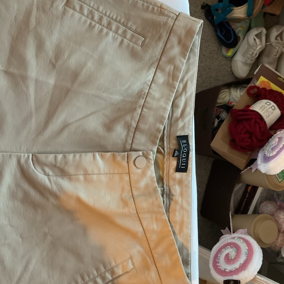 Eloquii Women’s genuine leather pants - Picture 3 of 8